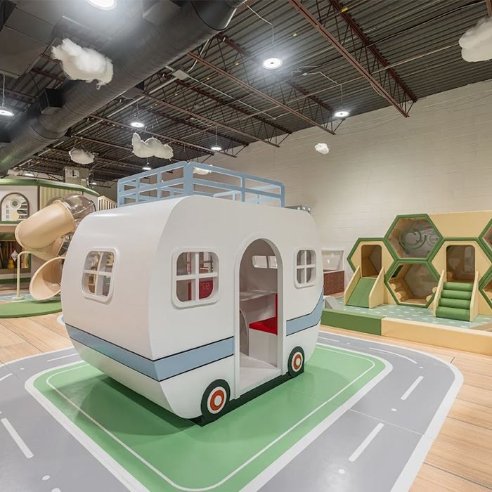 Crafting 230㎡ Natural - Themed Kids Cafe Playground in Canada